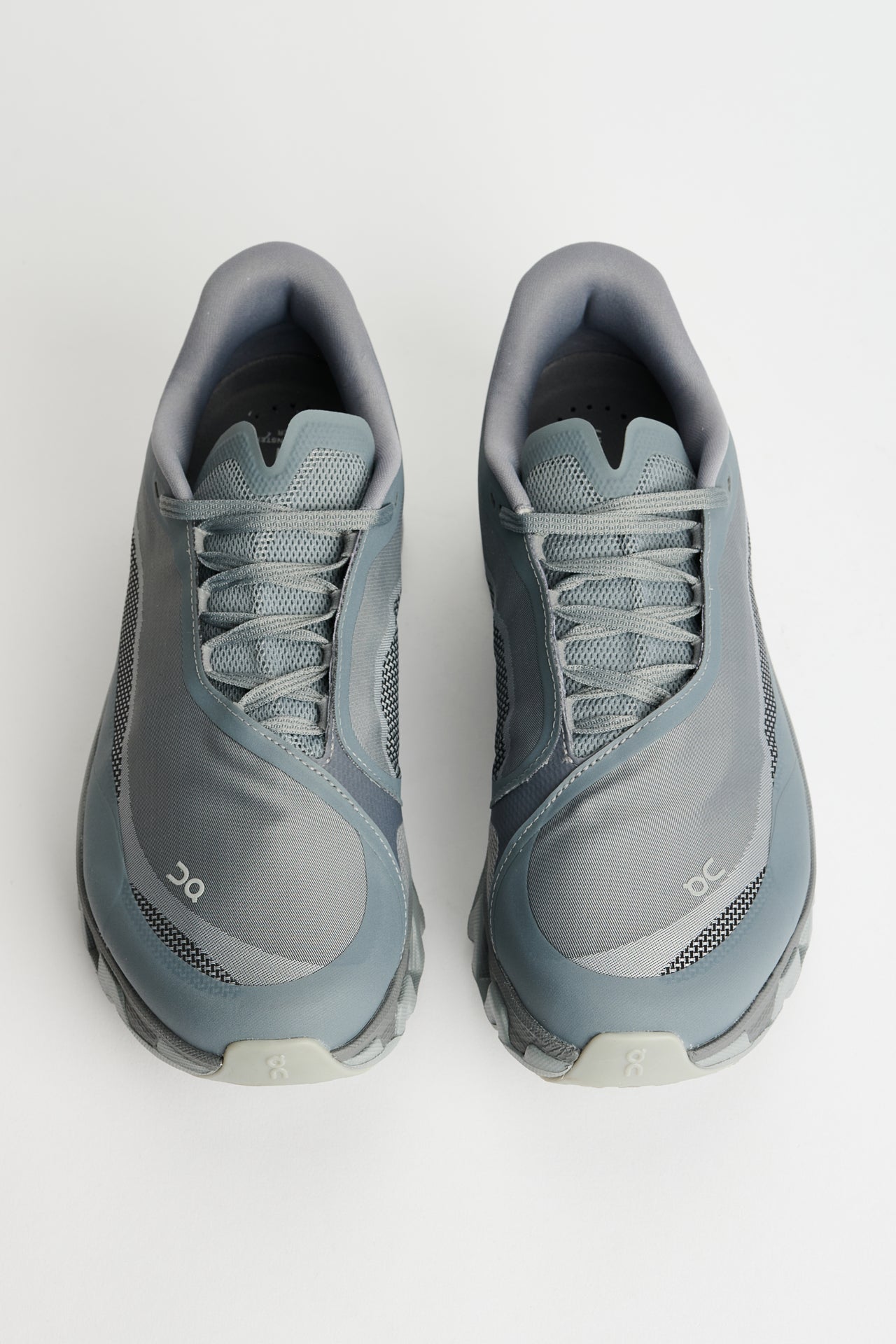 On Cloudmonster Hyper PAF 1 M Phantom / Apollo