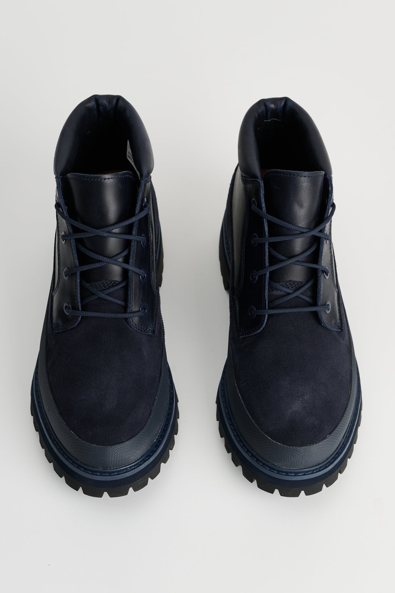 Timberland Premium Mid Lace Up GTX Chukka Boot Dark Blue