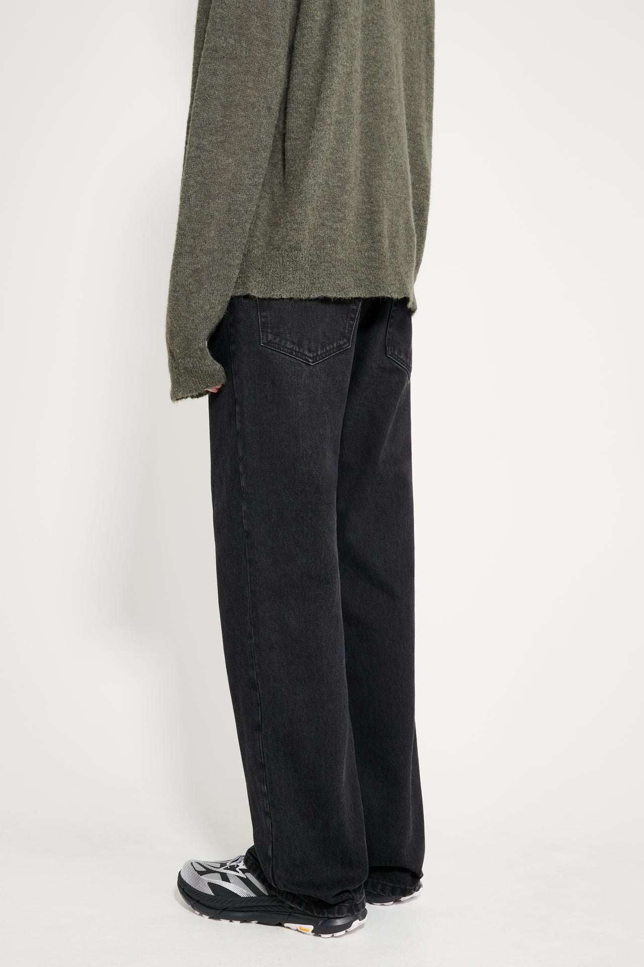 Jeanerica Vega Black 2 Weeks