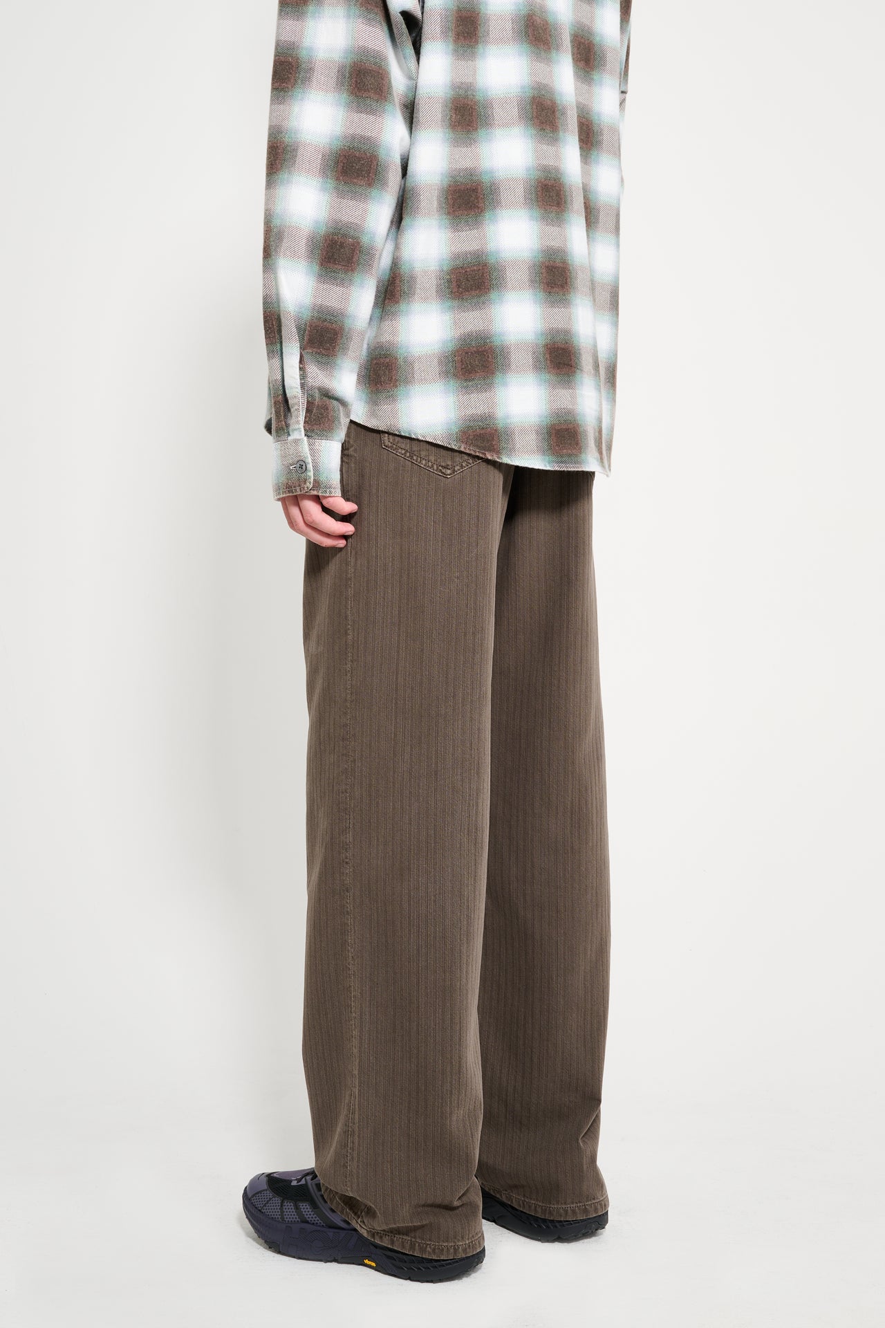 Jeanerica Genua Chevron Brown