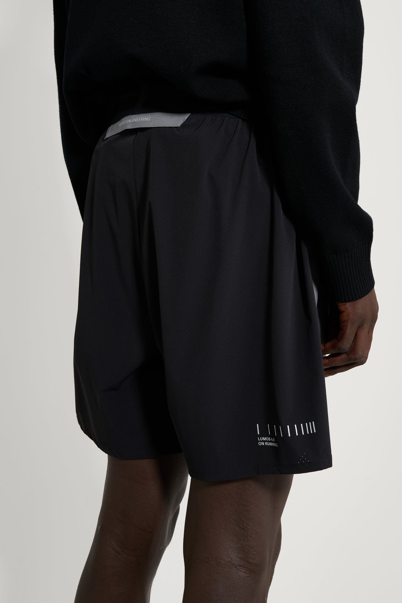On Performance Shorts Lumos Eclipse / Black