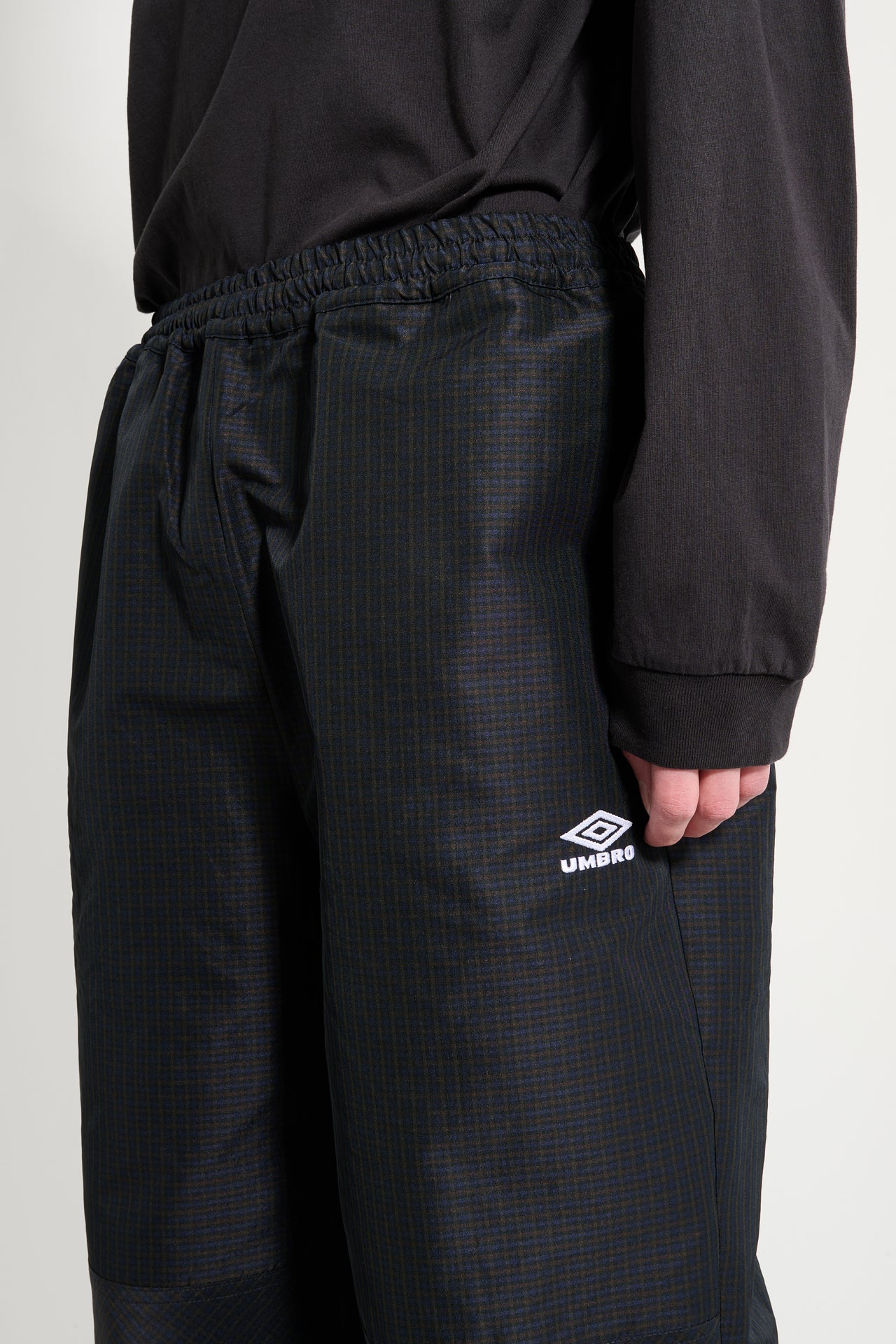 Umbro Check Track Pants Navy / Dark Brown